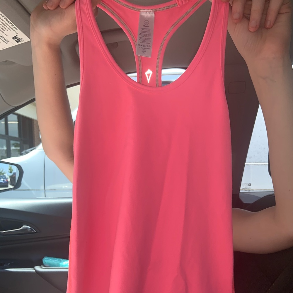 bright pink ivivva tank top!